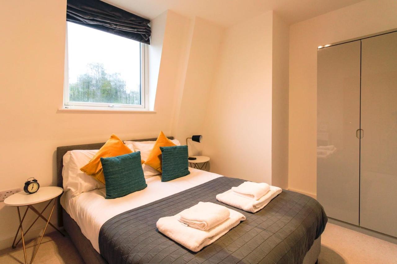 Furness House By Pay As U Stay Redhill  Esterno foto