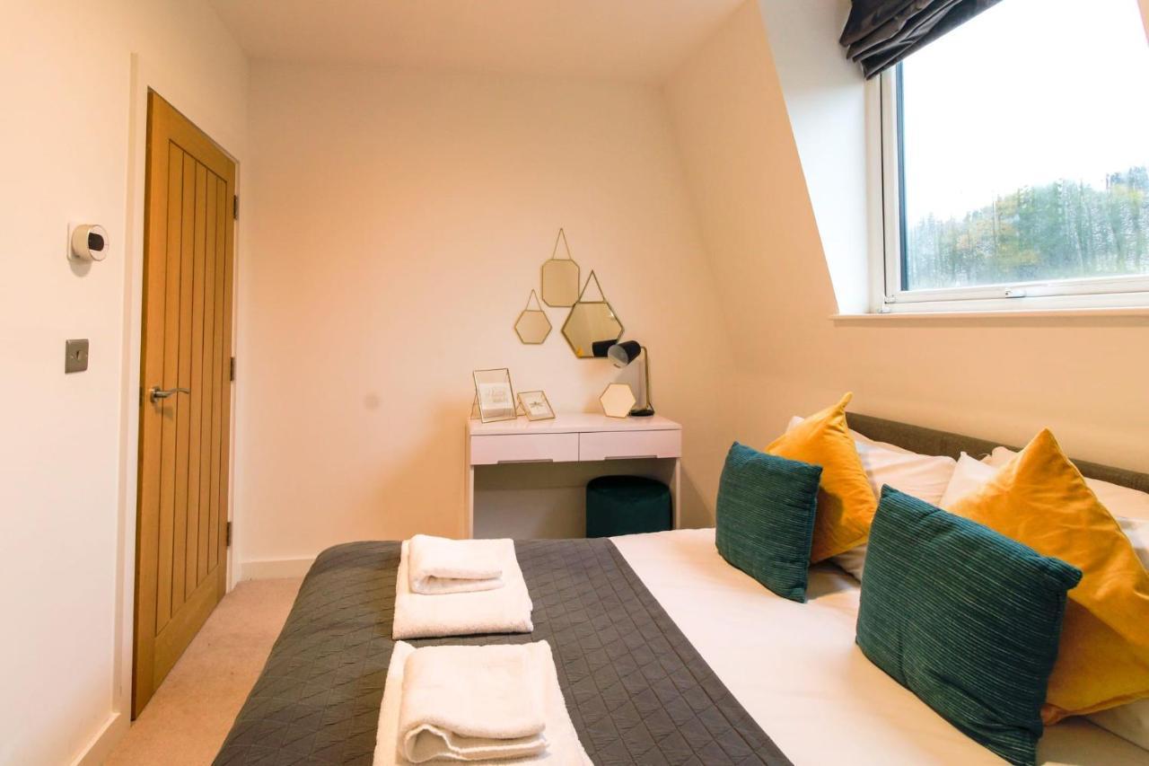 Furness House By Pay As U Stay Redhill  Esterno foto