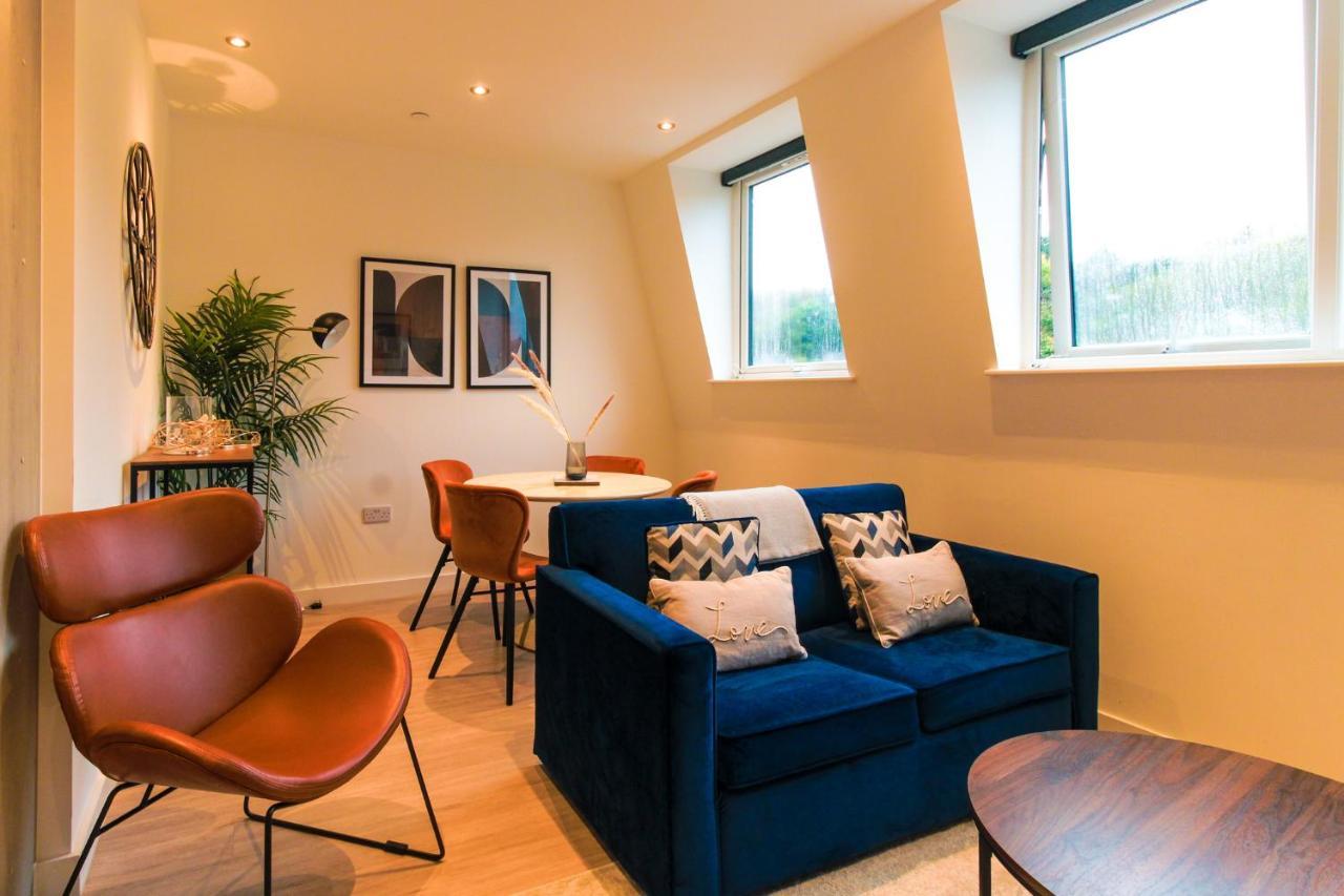 Furness House By Pay As U Stay Redhill  Esterno foto